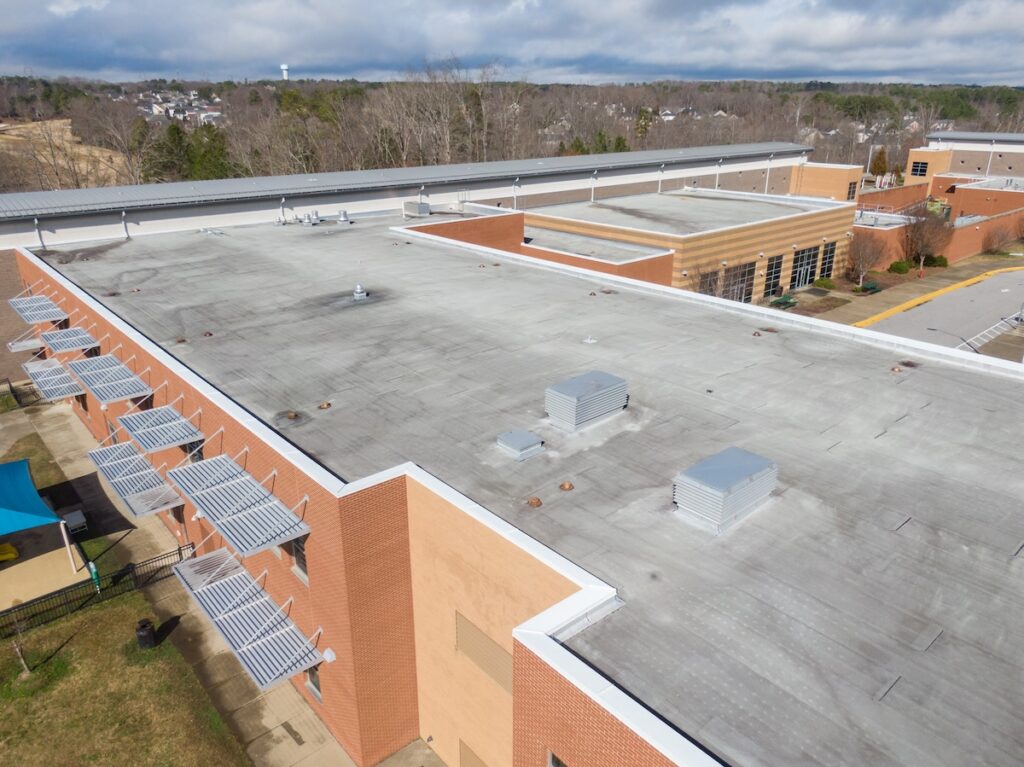 difference between multifamily and apartment