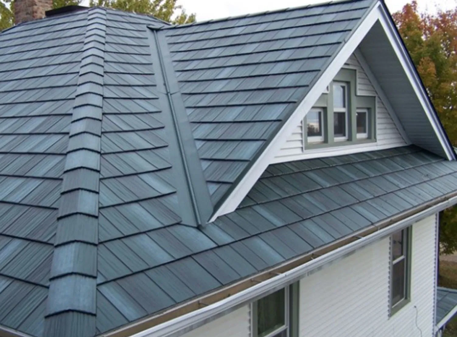 Cornelius NC roofing team providing expert roof installation services