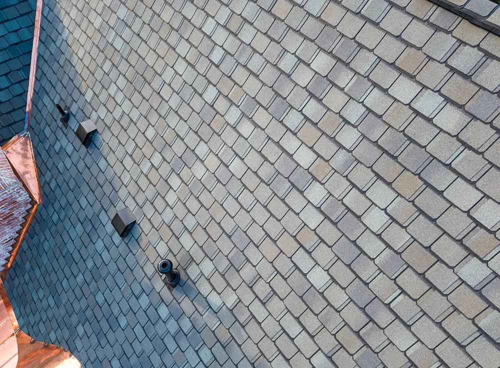 Stonegate Gray Grand Manor shingles on Greensboro home